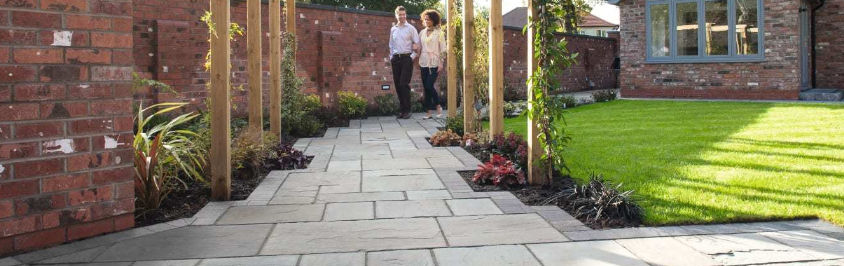 Patio Ideas Using Natural Stone Lawsons, What Is The Best Stone For Patios Uk