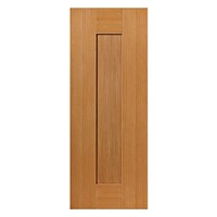 Axis Oak Prefinished 35x1981x610mm Internal Door is made from real oak veneer. This internal door has a clean, minimal and modern style look making it perfect for any type of room. Timber veneers are a natural material and variations in the colour and graining should be expected. Colours and graining patterns depicted in our product imagery are representative only.