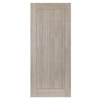 Colorado 35x1981x838mm internal door features cottage style central panel with vertical grooves. The cottage style of this door makes it an extremely versatile option. This door is a perfect way to add minimalism to your space whilst maintaining a homely feel.