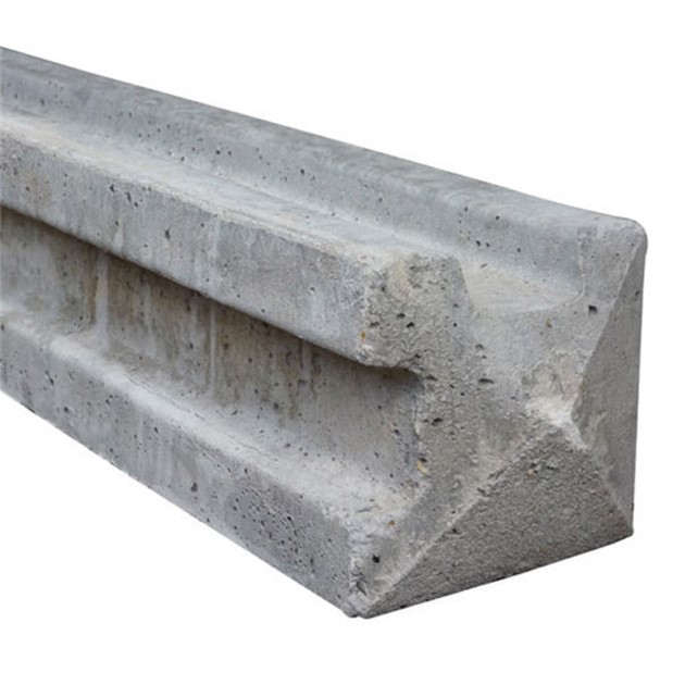 Уголок бетонный. Бетонный уголок. Бордюр угловой бетонный. Уголок из бетона. Уголки металлические для бетона.