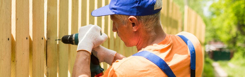 4 Essential Tools for Installing a Fence
