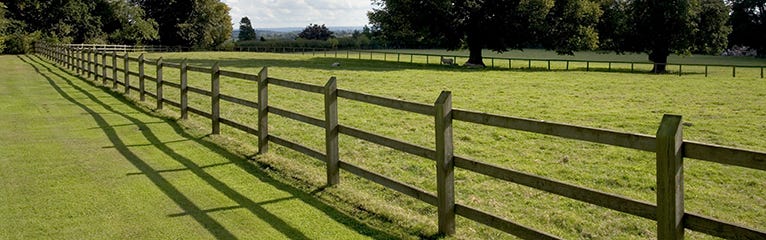 Choosing the Right Agricultural Fencing