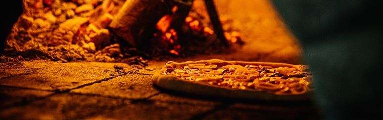How to Make a DIY Pizza Oven