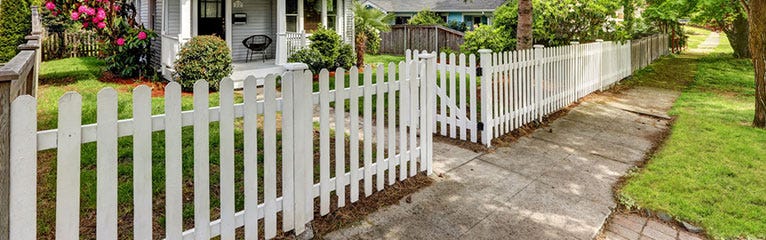 Why should I choose picket fencing for my front garden?