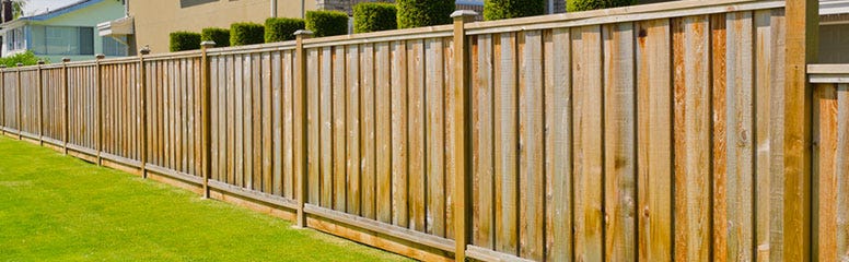 Fencing and the Law - Know Your Rights Before Choosing New Fencing