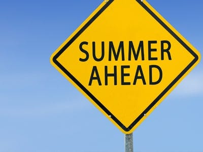 A Guide to Staying Safe in the Sun